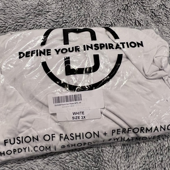 NWT! Shop DYI sunrise Tunic - white - 3xl - Picture 3 of 3